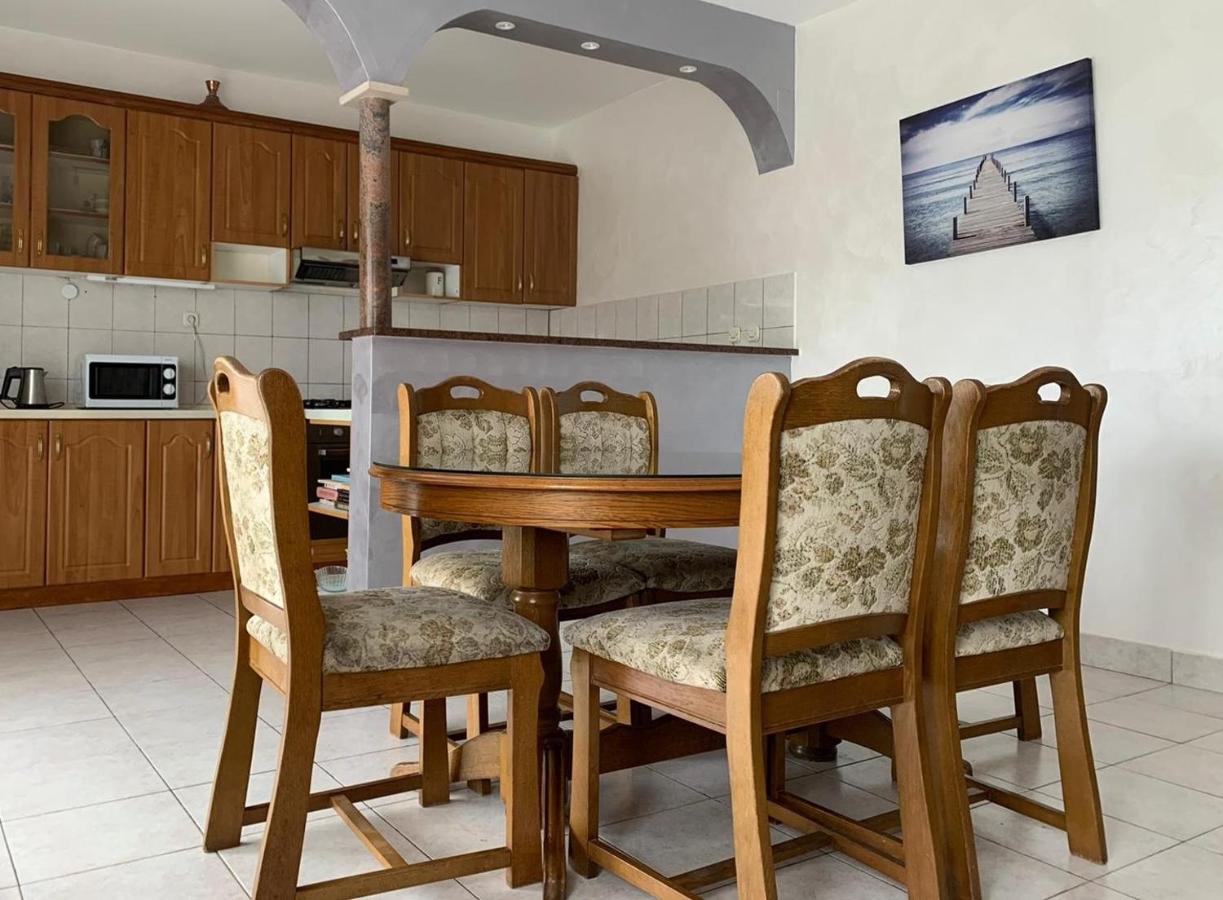 Apartman Visic 1692 Kaštela Eksteriør bilde
