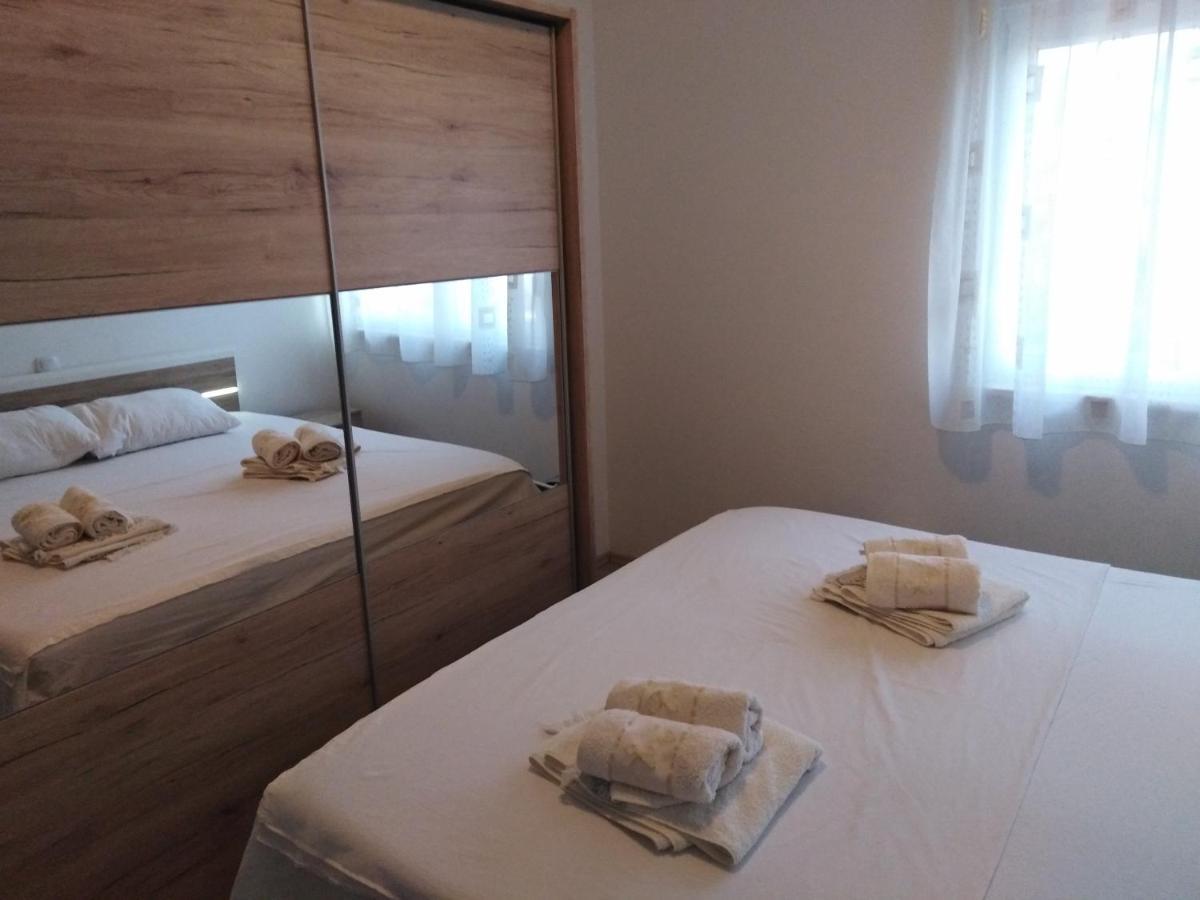 Apartman Visic 1692 Kaštela Eksteriør bilde