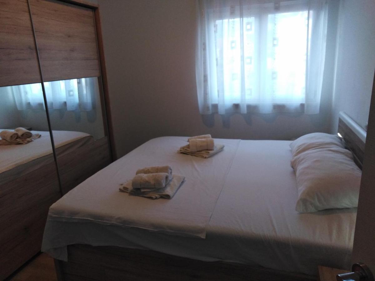 Apartman Visic 1692 Kaštela Eksteriør bilde